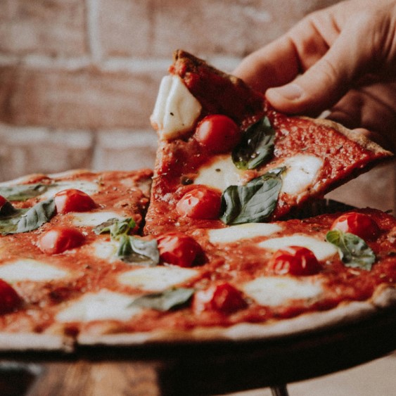Pizza slice